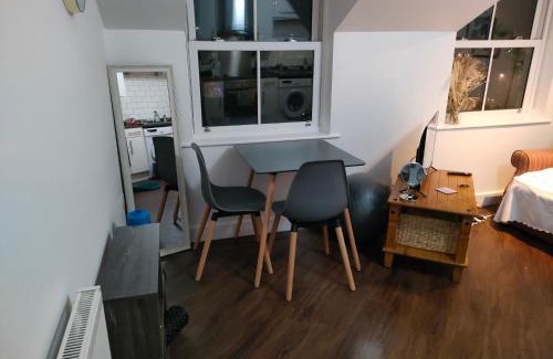 Wellington Apartment | Cosy flat in town centre
