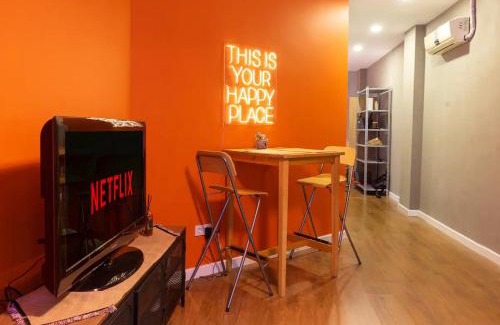 Moda Apartment | Cosy flat with a garden in central Kadikoy