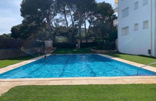 Aiguablava Apartment | Cosy flat with terrace, swimming pool and parking in Begur