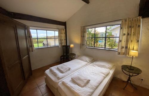 Prayssac House | Cosy former bakery house with communal swimming pool