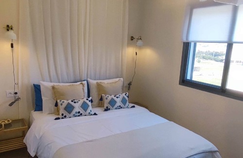 Gueznaia Apartment | Cosy, fully-equipped apartment, 6 min from airport, fiber optics, air conditioning, free parking.