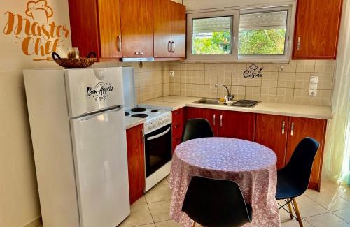 Chalcis Apartment | Cosy garden studio near the sea of Chalkis
