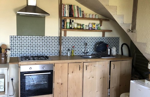Montreal House | COSY GITE IN MEDIEVAL VILLAGE near AVALLON