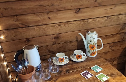 Saltash Cabin | Cosy Glamping at The Greenhouse Spa Retreat