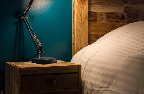 Bazoges-en-Paillers Apartment | Cosy guest room 3 pers Jacuzzi 18' Puy du Fou Le Puy Carmin