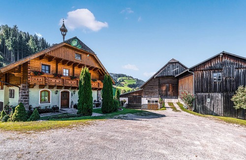 Michaelerberg Apartment | Cosy holiday apartment with fantastic views over alpine pastures and mountains.