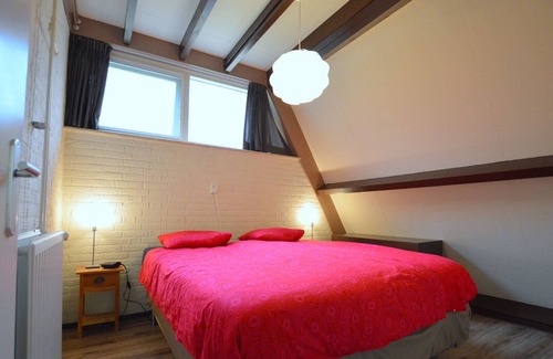 Stramproy House | Cosy Holiday Home in Limburg with Forest nearby