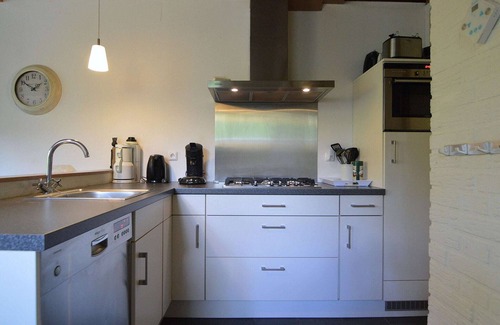 Stramproy House | Cosy Holiday Home in Limburg with Forest nearby