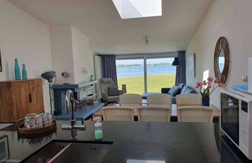Kamperland House | Cosy holiday home on Lake Veere
