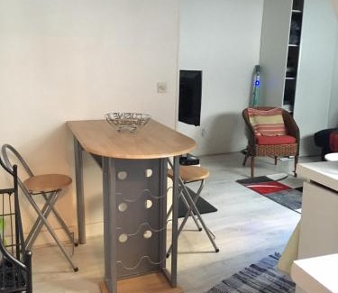 Arsenal Apartment | Cosy Holidays Room