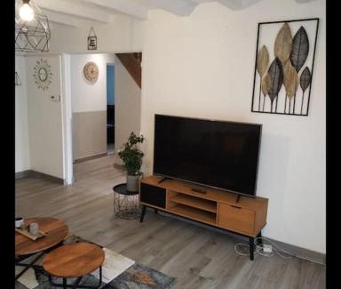 Sainte-Genevieve-des-Bois Villa | COSY HOME - Wifi - Paris/Orly - Accès 24/24