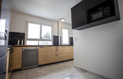 Les Hautes Noues Apartment | *Cosy Home 20' Paris 25' Disney - Free WIFI*