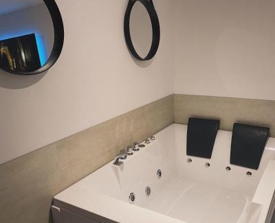 Pont-de-Cheruy Apartment | Cosy Home avec Spa - Prox airport, CNPE, Eurexpo