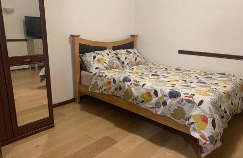 Custom House Apartment | Cosy Home By Excel Centre & City Airport