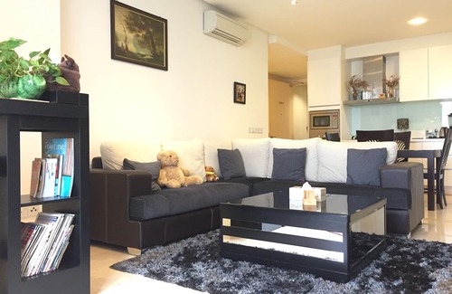 Medan Tuanku Condo | Cosy Homely 2+1 Bedder next to Menara KL & KLCC