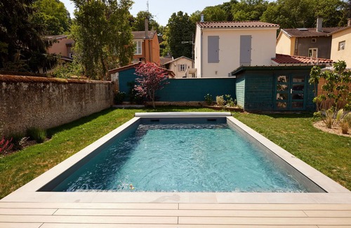 Collonges-au-Mont-d'Or House | Cosy house - pool & garden