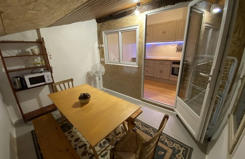 Limoux House | Cosy house with full amenities close to place de la republique
