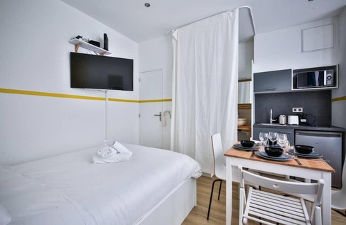 Parc-de-Montsouris Apartment | cosy independant studio proche gare et jardin