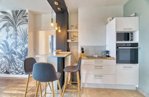 Quartier Grammont Apartment | Cosy Jungle : Un magnifique F5