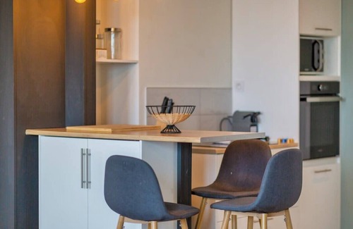 Quartier Grammont Apartment | Cosy Jungle : Un magnifique F5