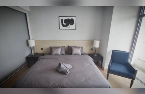 Taman Melaka Raya Apartment | Cosy King The Straits Suite 705 by Elefen Homestay