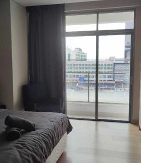 Taman Melaka Raya Apartment | Cosy King The Straits Suite 705 by Elefen Homestay