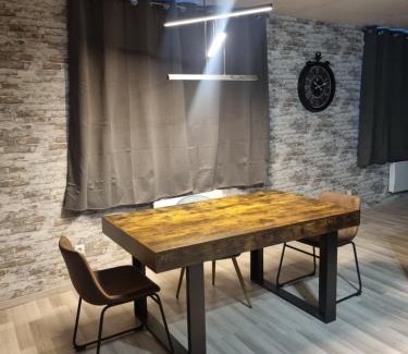 Calais Apartment | Cosy Loft - Calais