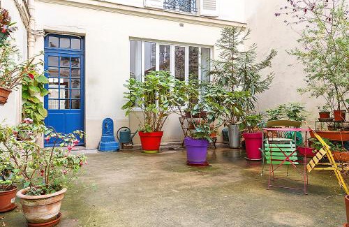 Clignancourt Apartment | Cosy Loft near Montmartre