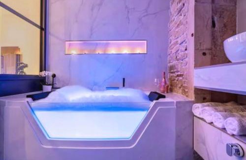 Saint-Alban-de-Roche Apartment | Cosy Love