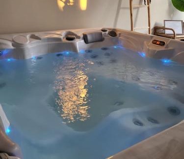 Saint-Siffret House | Cosy love house