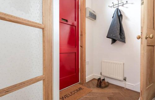Shipley Apartment | Cosy Mill Workers Cottage Heritage Saltaire
