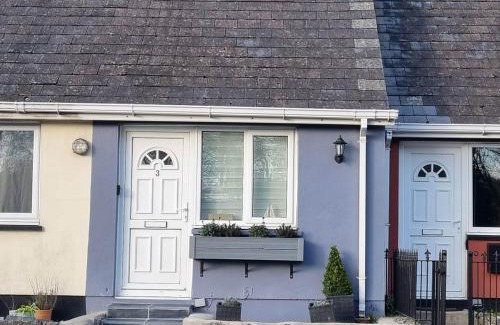 Pembroke Apartment | Cosy Moat House Cottage #3