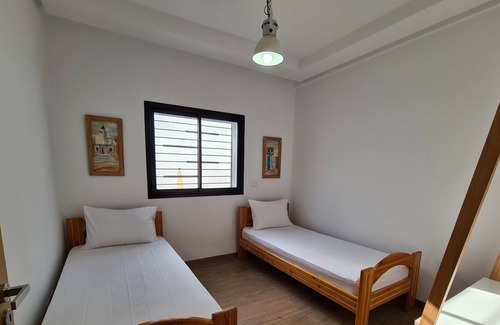 Ariana Apartment | Cosy modern appartment near airport private parking