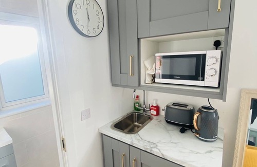 Marino Apartment | Cosy Modern Design Croke Park Studio 3