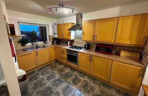 Wandsworth Apartment | Cosy newly refurbished maisonette apartment