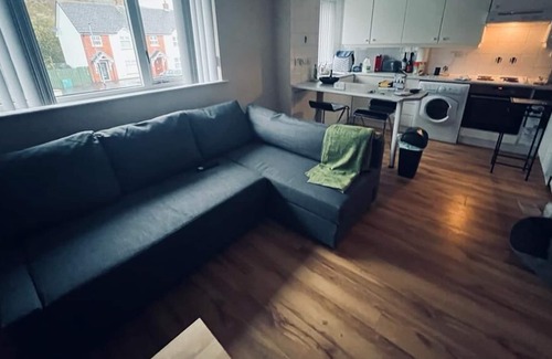Carnlough Apartment | Cosy one bedroom apartment in Carnlough 4 minute walk to the beach