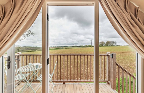 Brimpsfield Cottage | Cosy one bedroom apartment - Keepers Annexe