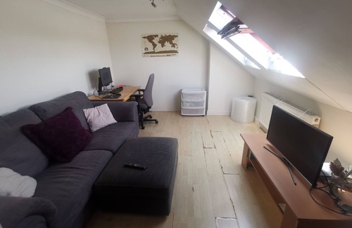 Harrow Apartment | Cosy/quiet one Bedroom Flat in Harrow Centre