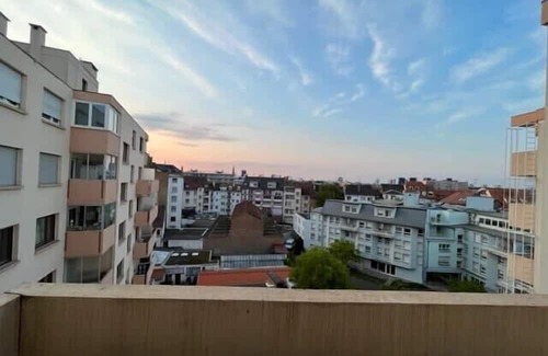 Neudorf South Apartment | Cosy Rent Strasbourg Wifi Terrasse St Aloise