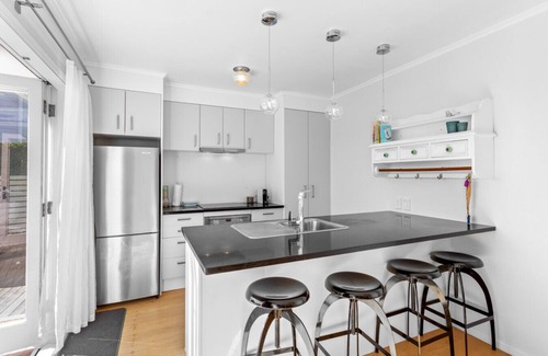 Rothesay Bay House | Cosy Retreat in Rothesay Bay