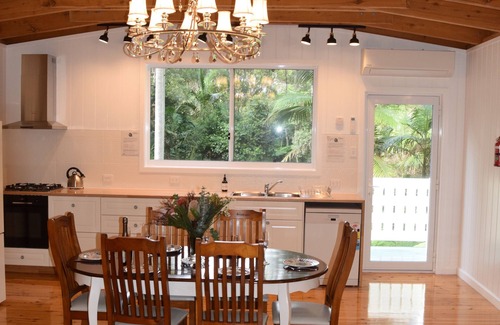 Springbrook House | Cosy Romantic Rainforest Luxury Cottage in Springbrook-waterfalls, fireplace