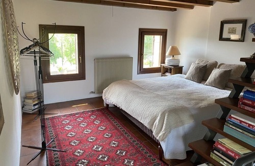 San Pietro di Feletto Apartment | Cosy Romantic Sandstone Apartment on Prosecco Hills with spectacular views!