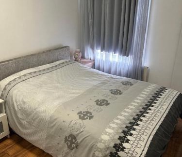 Walworth House | Cosy Room in Flat - Central Location