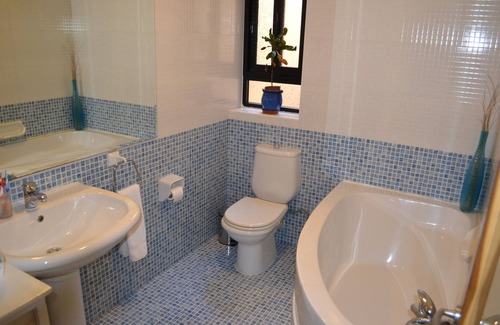 Msida Apartment | Cosy room with private bathroom in central modern apartment