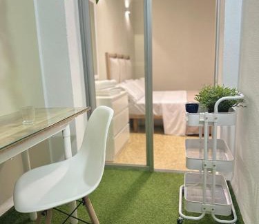 L'Illa Perduda House | Cosy room with private terrace