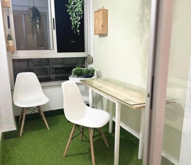 L'Illa Perduda House | Cosy room with private terrace