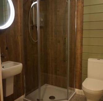 Killin Cabin | Cosy Rowan woodland lodge no3