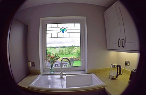 Berwick-upon-Tweed Cottage | Cosy rural retreat with panoramic views of hills and coast