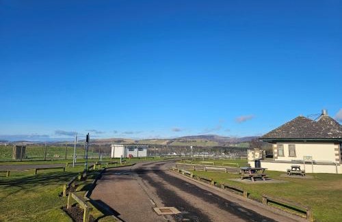 Kirriemuir Apartment | Cosy self-contained flat in Kirriemuir