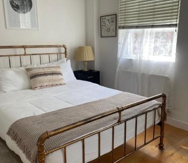 Spitalfields Apartment | Cosy Shoreditch flat